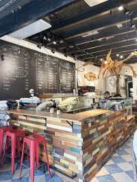 The Mugshot Cafe Bagels, Brews & Heritage Vibes in George Town