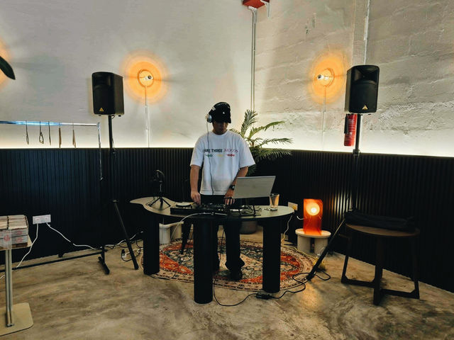 Breakroom on Jalan Skudai in Johor Bahru