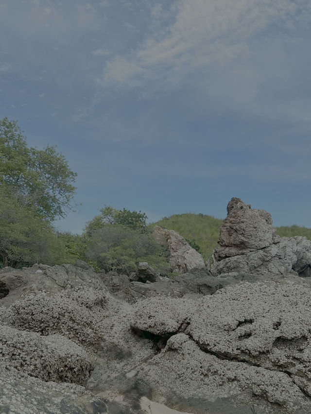 เกาะล้าน  หาดตายาย  บรรยกาศดีมาก น้ำใส