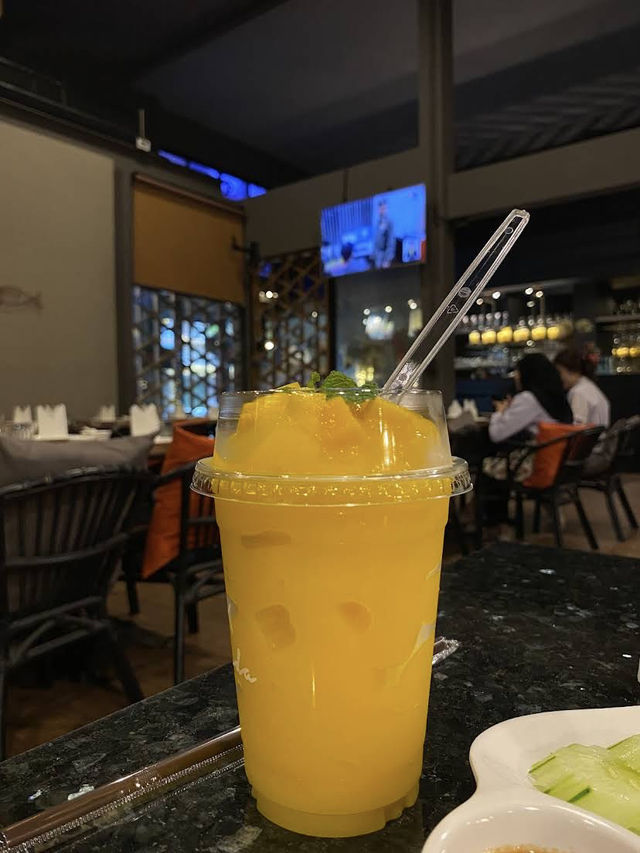 Marada Cafe Hatyai, Halal Fusion with a Stylish Kick