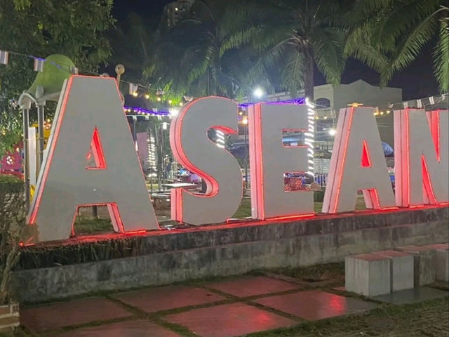 Shop, Eat & Explore at Hat Yai’s Asean Night Bazaar