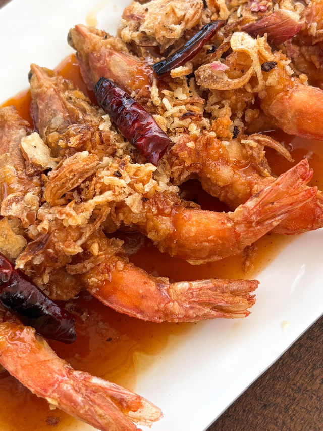 “เฉลียงลม เกาะล้าน” – ร้านเด็ดริมทะเลที่ต้องโดน!