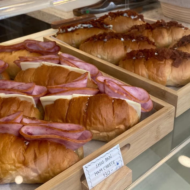 Ilavin Cafe – ความเรียบง่ายที่ละมุนใจ คาเฟ่เล็ก ๆ 