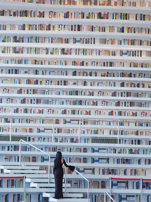 🏙️ Tianjin Binhai Library — A Vision of Knowledge and Architecture