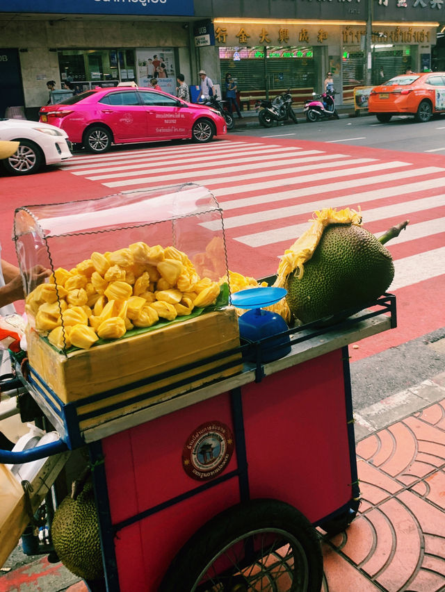 🇹🇭A Must-Visit in Bangkok is CHINATOWN🇹🇭