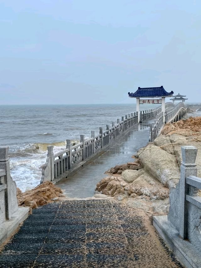 Xingcheng Beach Resort – Where the Great Wall Meets the Bohai Sea Xingcheng Beach Resort – Where the Great Wall Meets the Bohai Sea