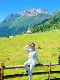 路上的所有疲憊 都給四姑娘山的美景征服了