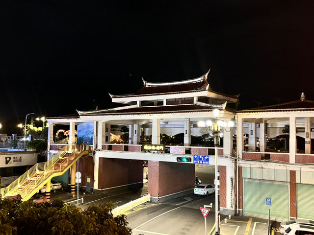 漳州古城西飄帶人行天橋大紅燈籠高高掛🏮