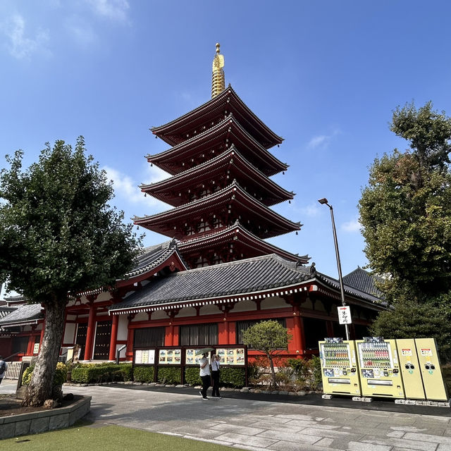 Reaching for the Sky: The Five-Storied Pagoda of Sensō-ji 🗼