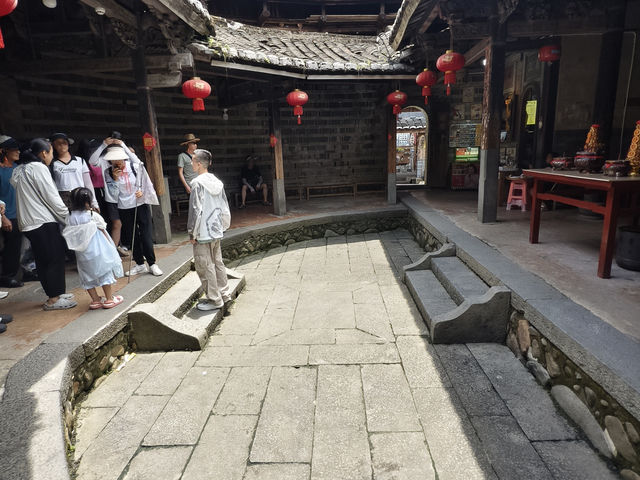 走訪南靖獨特民居欣賞夯土為牆的建築結構