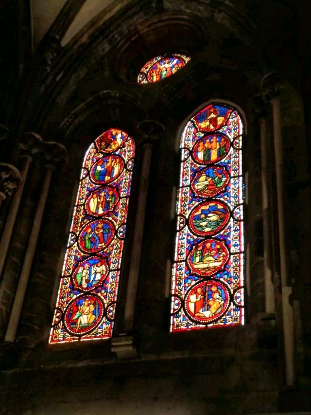 ⛪ Nidaros Cathedral – Norway’s Gothic Masterpiece ⛪ ⛪ Nidaros Cathedral – Norway’s Gothic Masterpiece ⛪