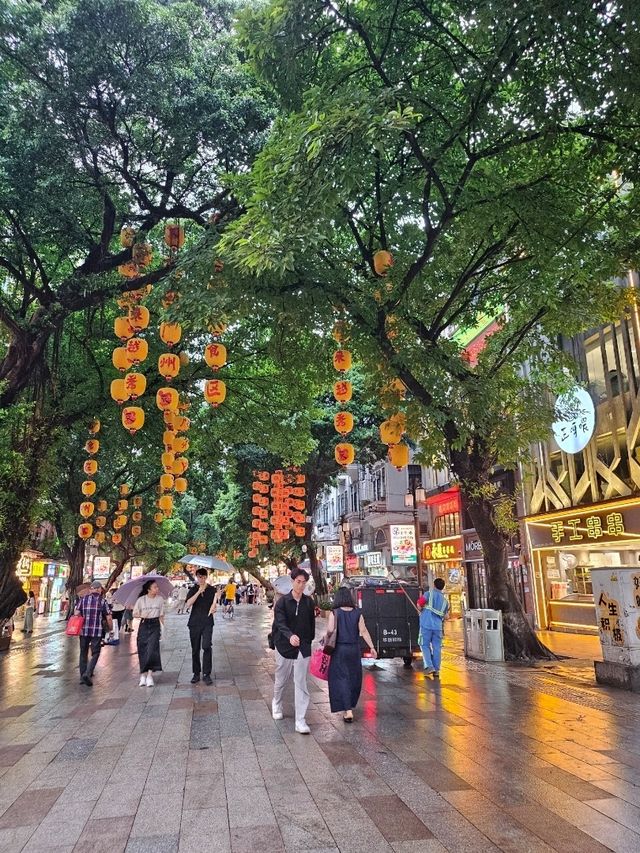 Exploring Guangzhou: The Heart of Canton Exploring Guangzhou: The Heart of Canton