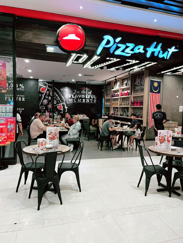 Pizza Hut: Malaysian Favourite for Comforting Pizzas