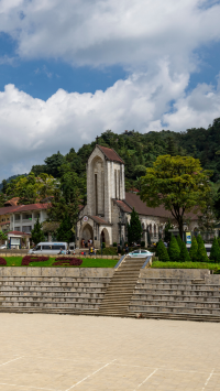 โบสถ์ซาปา(Sapa Stone Church) โบสถ์หินเก่าแก่
