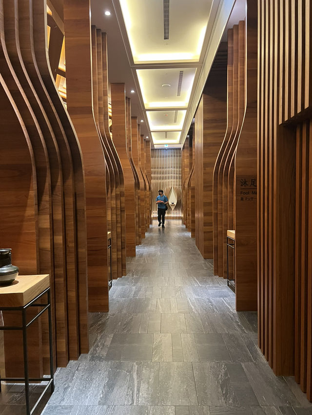台中按摩推薦 輕井沢足體會館 雲端概念旅館前 台中按摩推薦 輕井沢足體會館 雲端概念旅館前