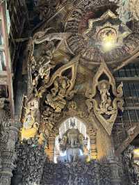 Marvel Universe: Inside the Sanctuary: A Universe Carved in Wood 🌌✋