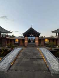 Banyan Tree Lijiang