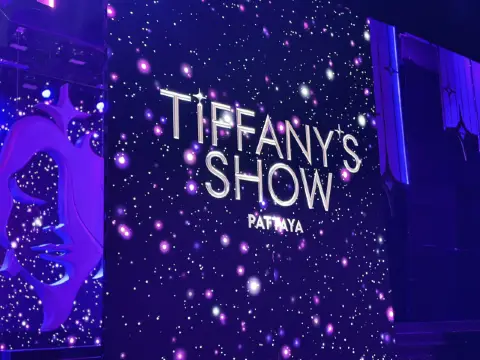 ✨《華麗蛻變：Tiffany Show 的藝術魅力》✨