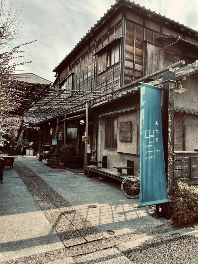 「上野桜木あたり」にある塩とオリーブ油のセレクトショップ 「上野桜木あたり」にある塩とオリーブ油のセレクトショップ