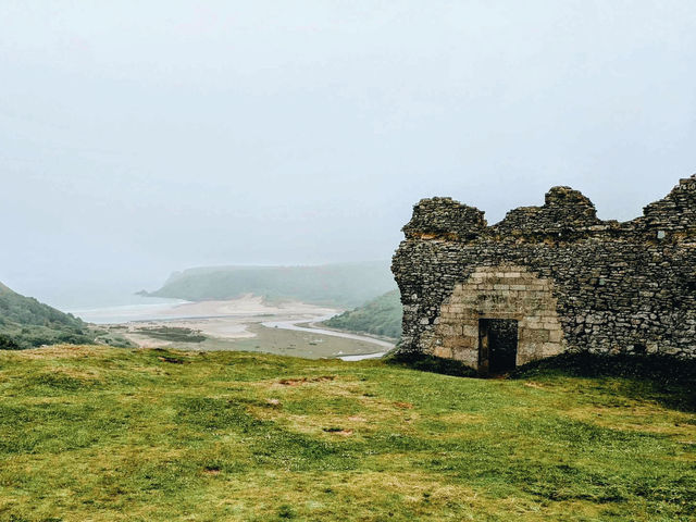 Solo with the Wind: The Wild Ruins of Pennard Castle
