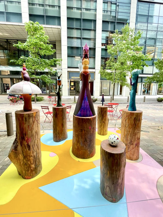 🎨 Art in the Heart of the City — Marunouchi Street Gallery