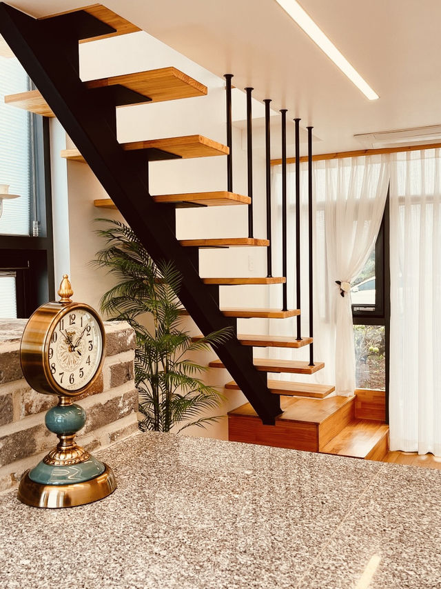 Cleanliness and Dedicated Service