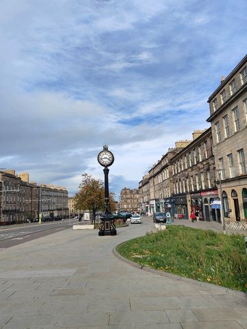 Central Edinburgh: A Tapestry of Stone, Story, and Soul Central Edinburgh: A Tapestry of Stone, Story, and Soul