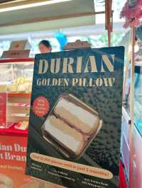 Malaysia’s Xmas Blazer Bash: Sunway Square Vibes 🎄✨