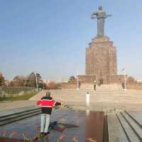 Statue Moments💙🇦🇲