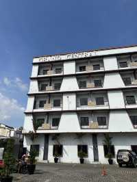 Staycation Nyaman di Tengah Kota Medan dengan Harga Bersahab
