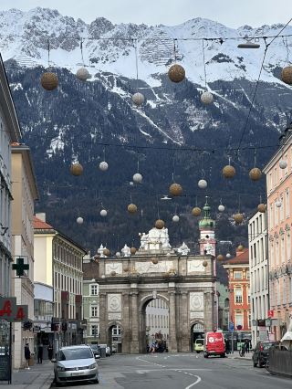 Innsbruck: The Capital of the Alps Where Imperial History Meets Epic Mountain Adventure 🇦🇹🏔️🏰✨