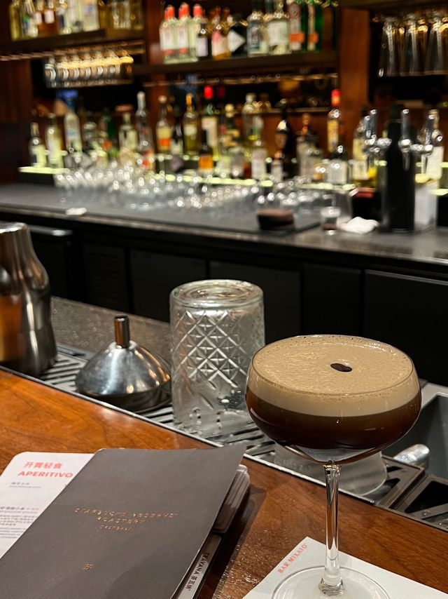 Brew-tiful Escape: Exploring Asia’s Former Largest Starbucks in Shanghai