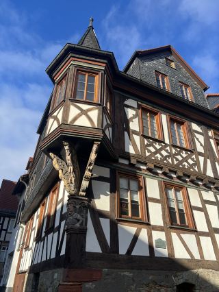 Kronberg im Taunus time travel to the past 1200