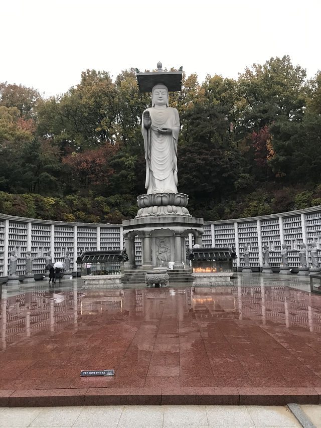 Bongeunsa Temple: A Serene Oasis in Seoul