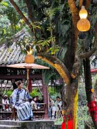 Chengdu: City of Pandas, Culture and Spicy Food 🇨🇳