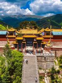 ⛰️ Mount Wutai – The Sacred Peaks of Buddhist Serenity