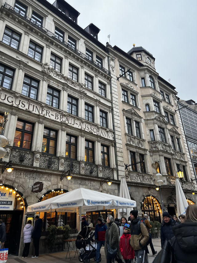 🌿🏰 Altes Kreuzviertel, München: Where Medieval Charm Meets Modern Grace 🏰🌿