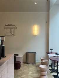 Paris | Cosy coffee shop in Paris with good vibe 