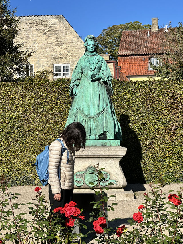 Copenhagen Trip: Walking around the Fairytale Royal Garden!