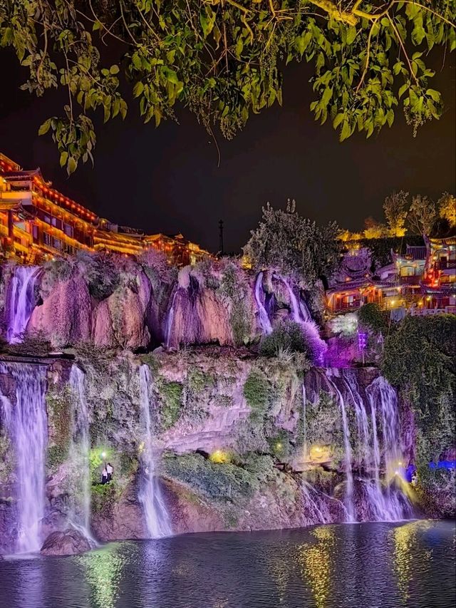 Ночной Фуронг: мир духов Миядзаки