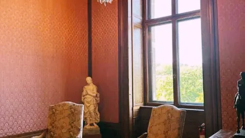 走進歷史:探索胡格爾別墅的奢華🇩🇪 — traveler post in 埃森
