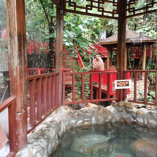 打卡南昆山雲頂溫泉
