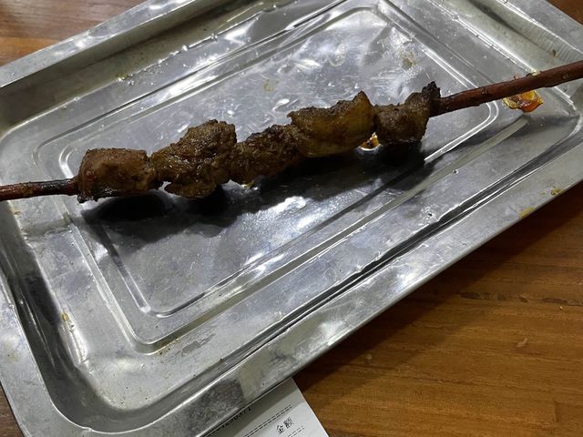 【Ｂ級グルメの宝庫・西安回民街】ビヤンビヤン麺か泡馍麺か悩むわぁ