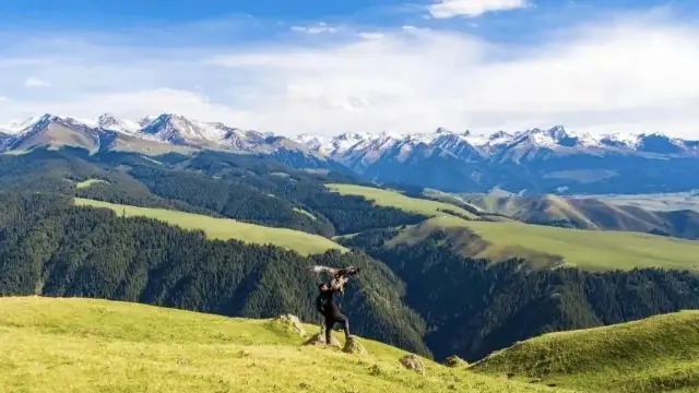 Route Five: Small Circuit in the Northern Foothills of Tianshan