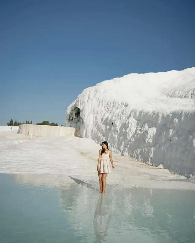 Unveiling the Marvels of Pamukkale: A UNESCO Gem!