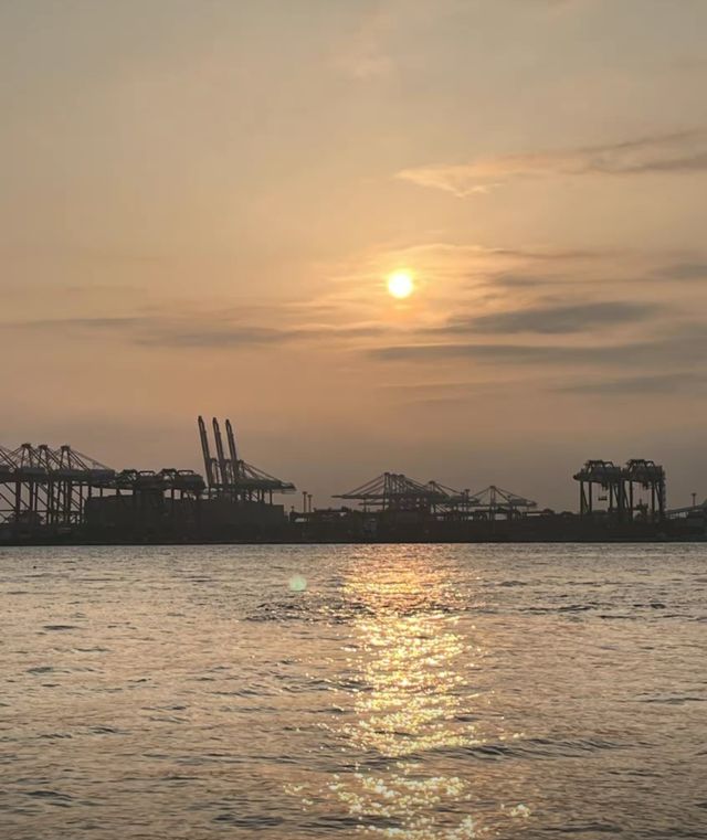 沙灘公園：都市中的海島風情