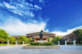 Unique Han and Tang Dynasty style, the scenery of the Yangtze River in the Three Gorges, here dreams return to the Three Kingdoms!