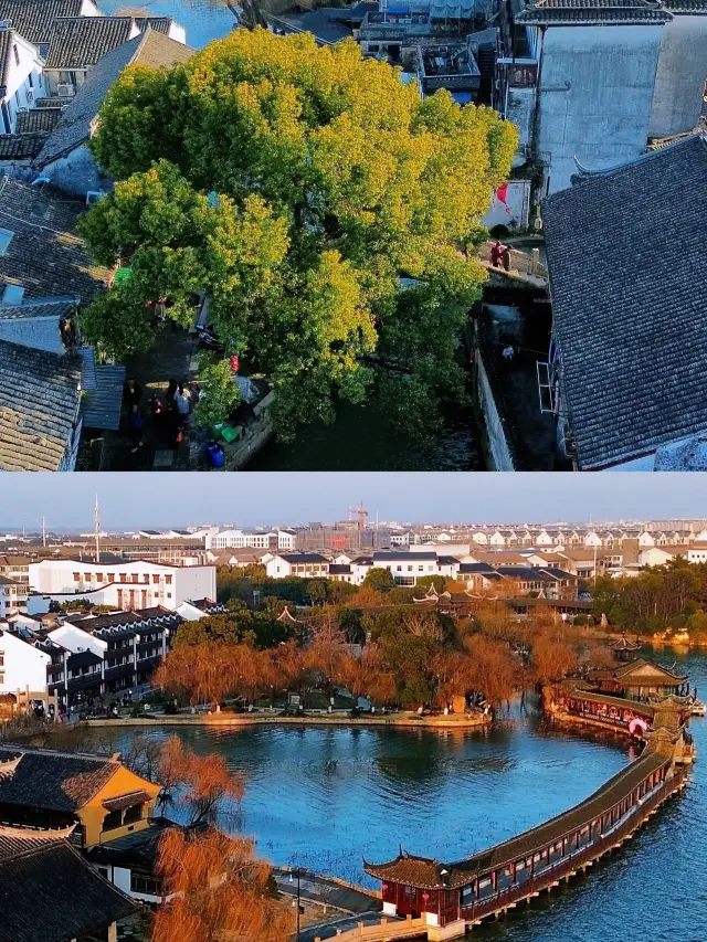 Compared to Zhouzhuang, I have a deeper affection for this lesser-known, free ancient town