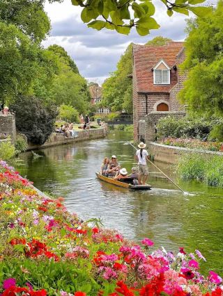 Canterbury | Britain's beautiful "oil painting town" 🇬🇧
