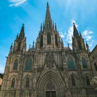 Barcelona’s Gothic Cathedral is Spectacular 🇪🇸